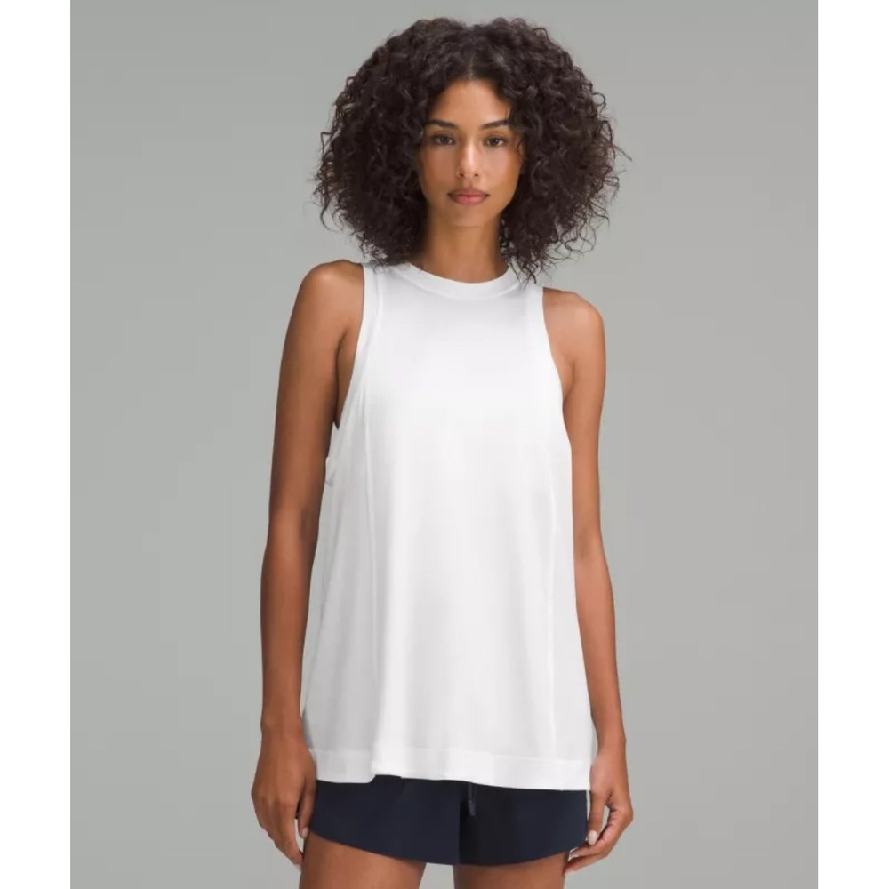 Lululemon White Racerback‎ Tank Top Athletic Athleisure Women Size 6